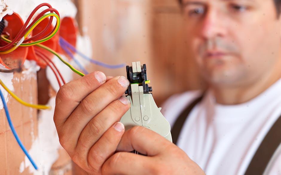 électricien maintenance Creil